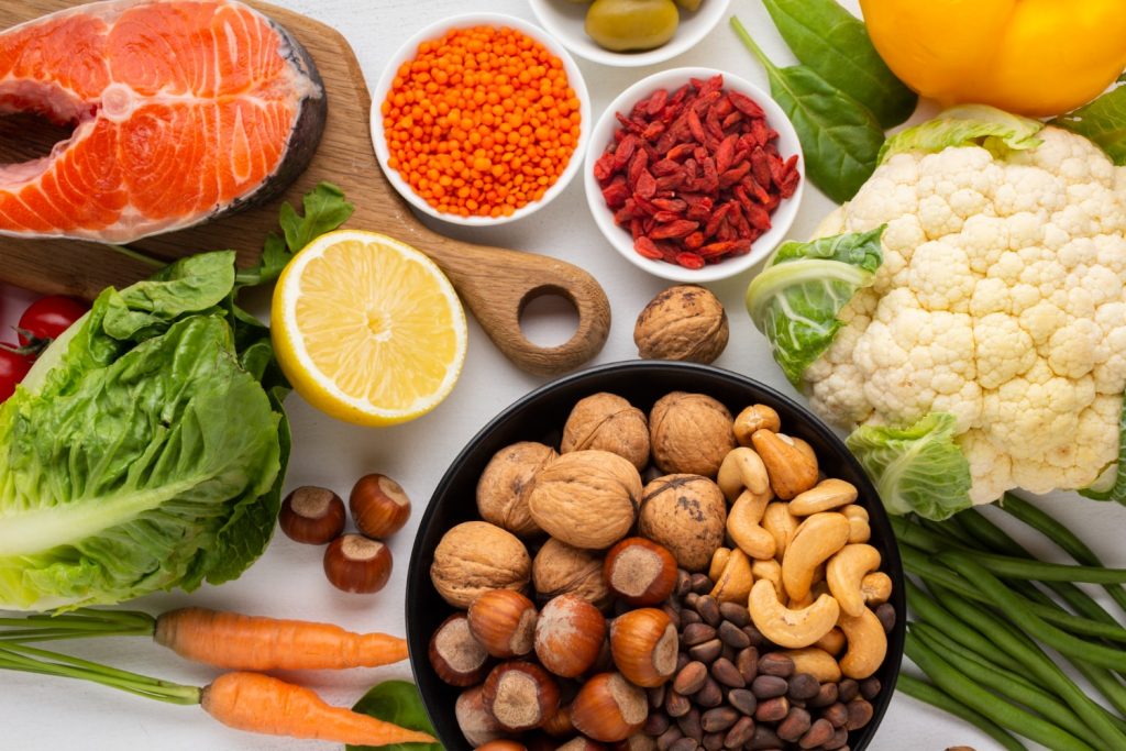 Alimentos ricos em ferro e nutrientes essenciais para queda de cabelo